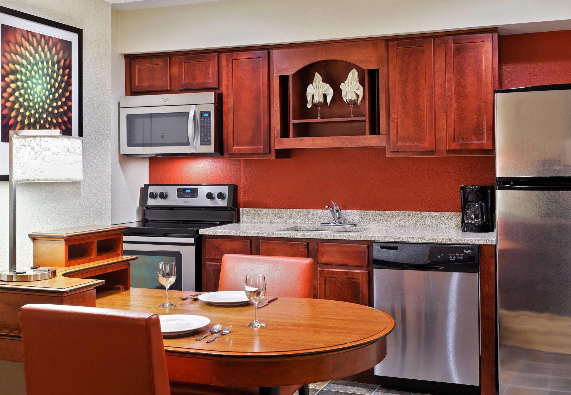 Residence Inn By Marriott Winston Salem University Area מראה חיצוני תמונה